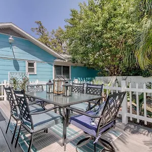 https://rare-downtown-2-bedroom-family-friendly.hotelstampa.org